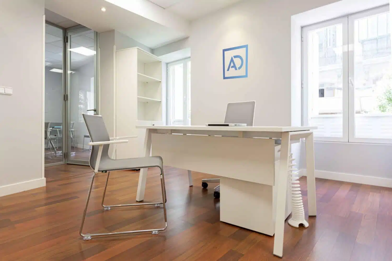 La Junta Directiva de ADECOSE aprueba la incorporación de cuatro corredurías de seguros