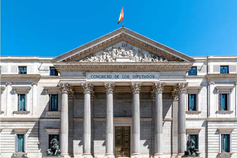 ADECOSE lamenta que no se incluya su propuesta de enmienda de protección al cliente hipotecario en el Proyecto de Ley de la Autoridad Administrativa Independiente de defensa del cliente financiero