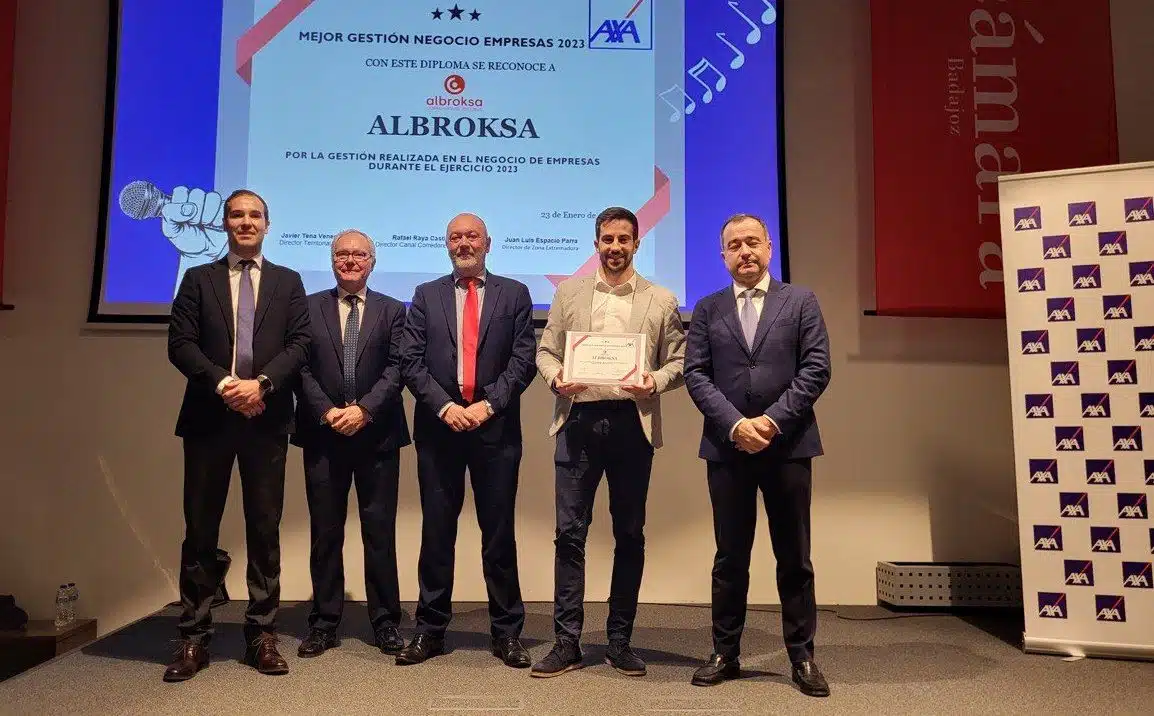 ALBROKSA recibe los Premios a la Mejor Gestión en Empresas y Salud de la territorial de AXA en el 2023