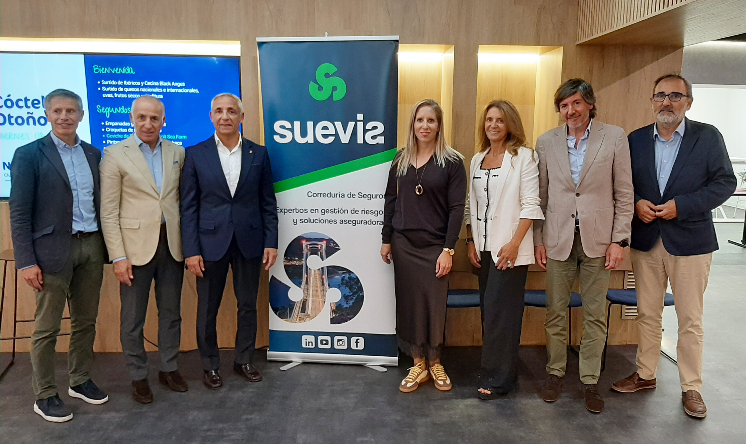 Suevia y Teresa Portela inspiran a empresarios y empresarias de A Coruña