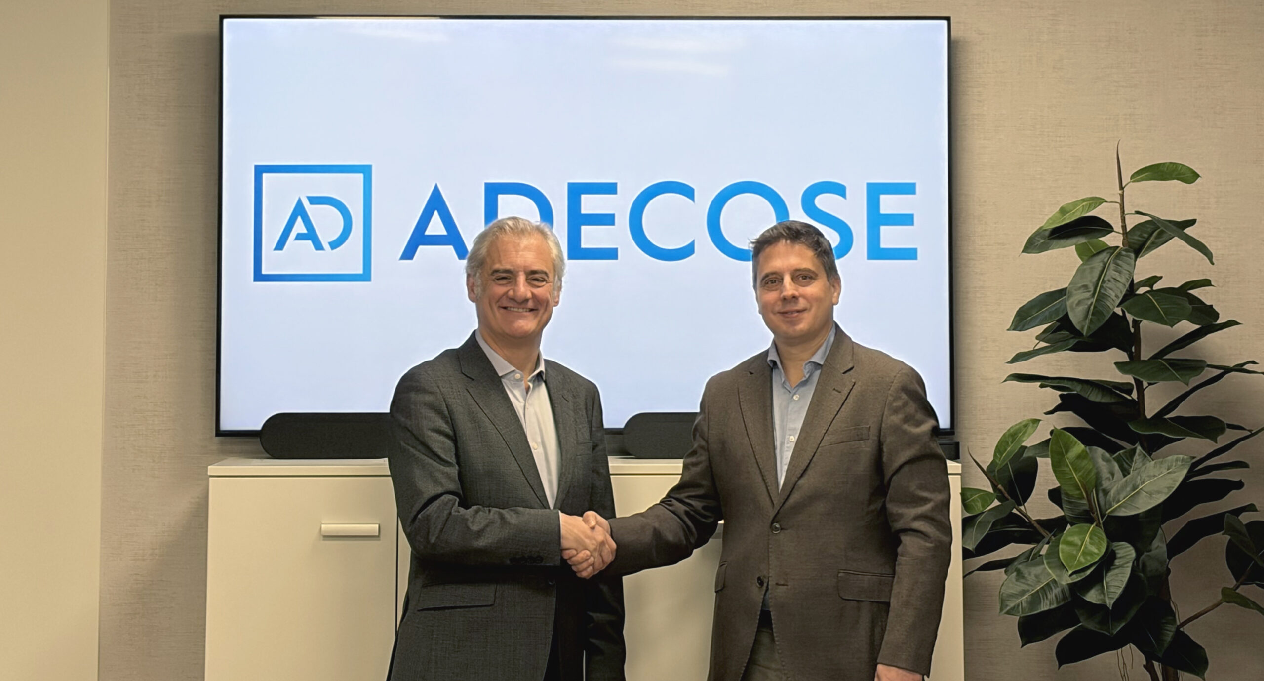 ADECOSE acuerda un modelo de Carta de Condiciones con RiskPoint