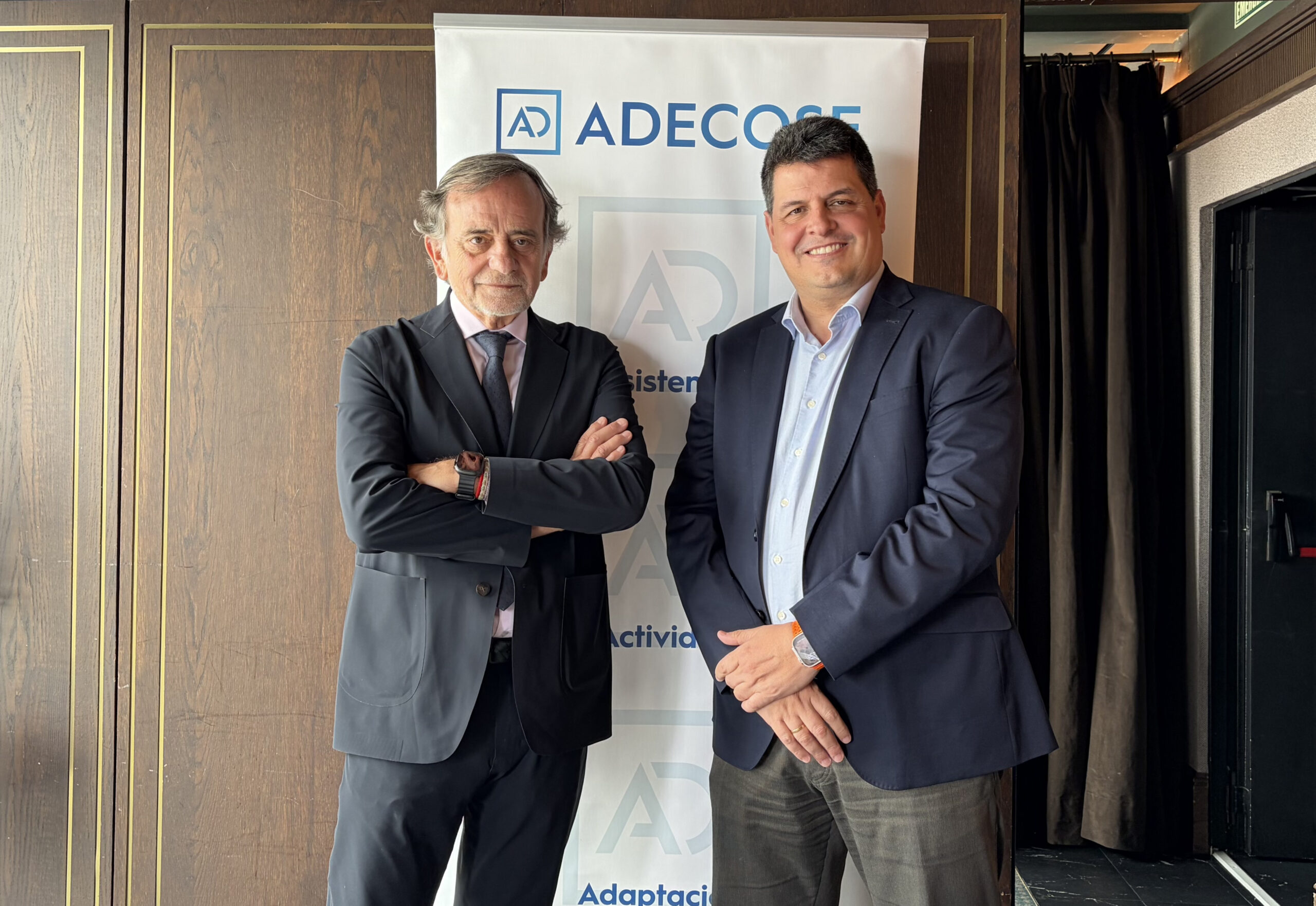 ADECOSE incorpora la correduría Loyal Bond Partners y celebra un almuerzo con socios con Juan Estallo, CEO de Helvetia Caser, como invitado