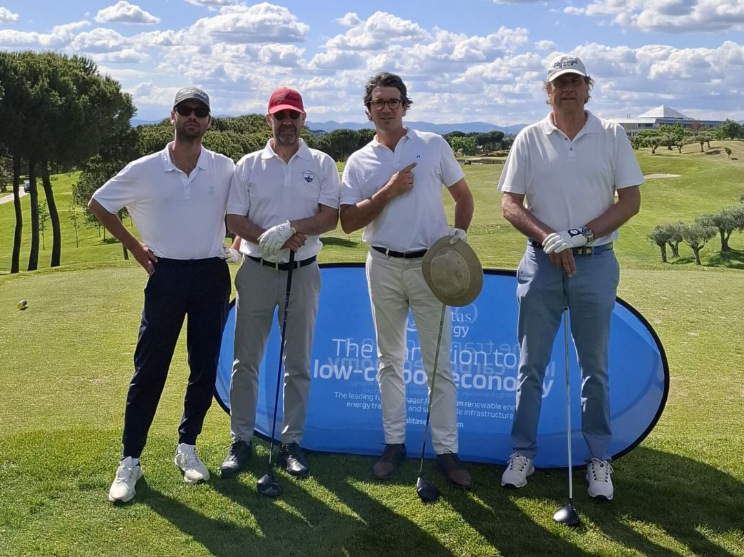 Rosillo Hnos reafirma su compromiso con el deporte y la solidaridad en el Torneo de Golf Solidario  África Directo