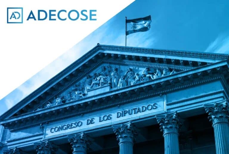 ADECOSE presenta observaciones a la consulta pública para modificar la Orden de servicio de atención a la clientela y las órdenes de transparencia y control de la publicidad de los servicios bancarios