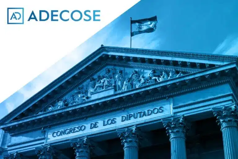 ADECOSE presenta observaciones a la consulta pública para modificar la Orden de servicio de atención a la clientela y las órdenes de transparencia y control de la publicidad de los servicios bancarios